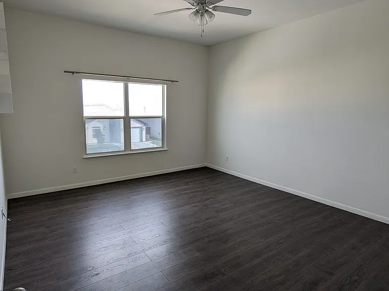 5211 Shalom Dr — Photo 21