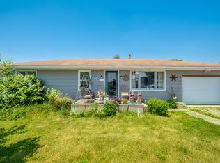 140 N Taylor St, Hartsville, IN 47244