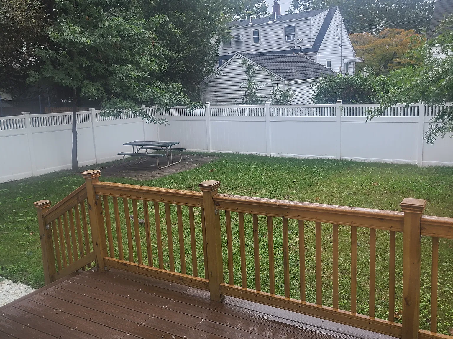 4 bed, 2900 sqft, $4,000 — Photo 1