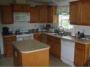 Spacious kitchen