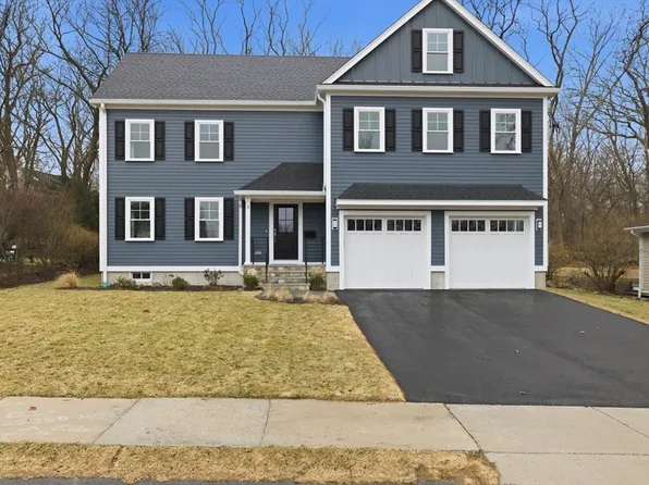 4 Aerial St, Lexington, MA 02421