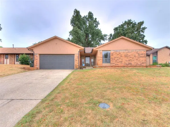 1112 Hawthorne Dr, Midwest City, OK 73110