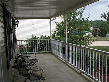 3rd image of 5040 Rock Maple Dr