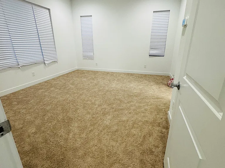 25153 N 75th Ln — Photo 11