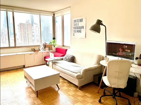 Rented by Corcoran | media 21