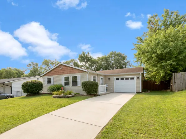 4325 Santa Fe Ct, Indianapolis, IN 46241