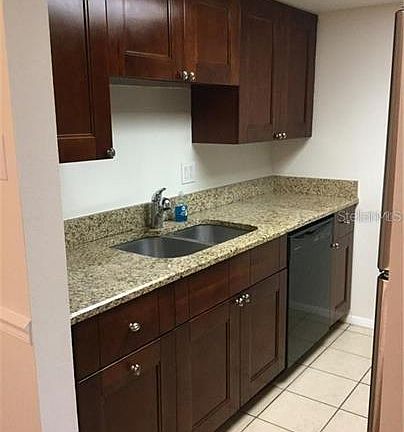 5th image of 5999 Village Cir #990