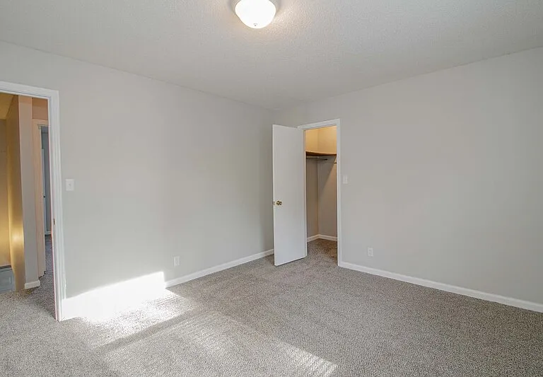 809B Golfview Pl — Photo 11