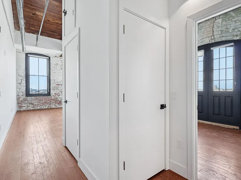 Hancock Lofts — Photo 62