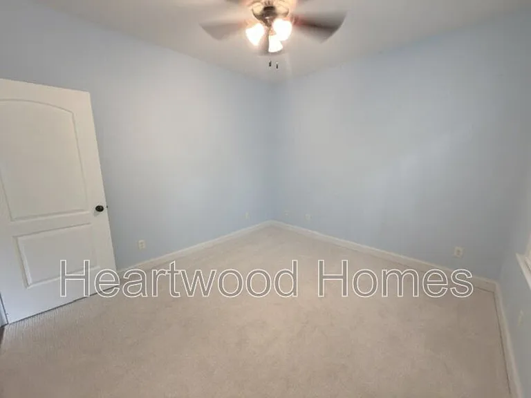 432 Jackson Ave — Photo 22