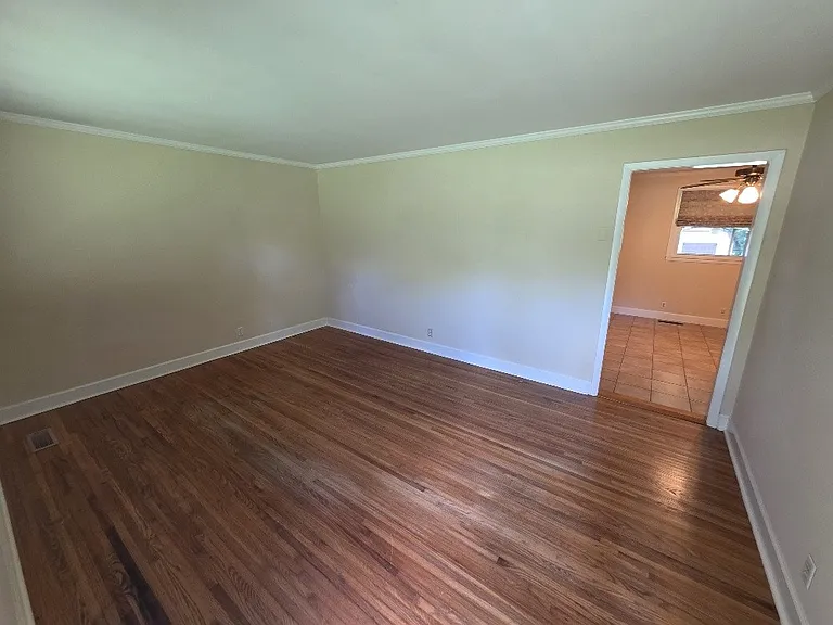 4935 Rawlings Rd — Photo 4