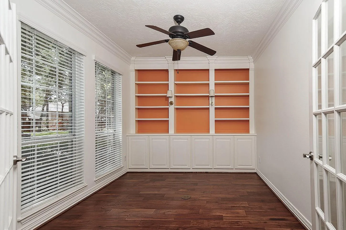 5 bed, 4.5 bath, 3507 sqft, $4,950 — Photo 4