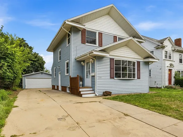 516 Forest Dr SE, Cedar Rapids, IA 52403