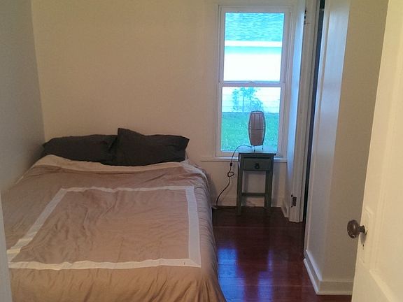 5th image of 209 Maple Street #1-2