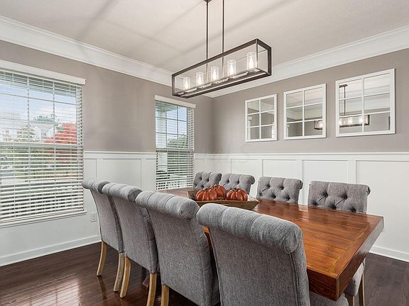 5th image of 1323 Carnoustie Cir
