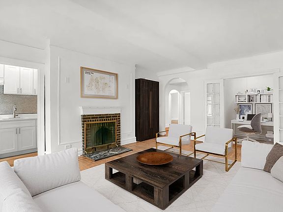 3rd image of 206 Avenue Of The Americas #1D