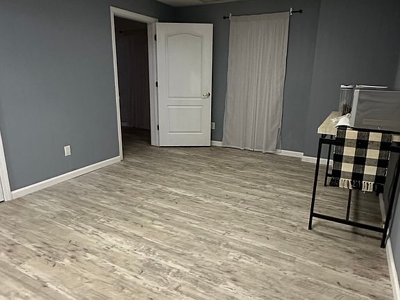 5th image of 637 Vickery Way NE #Basement