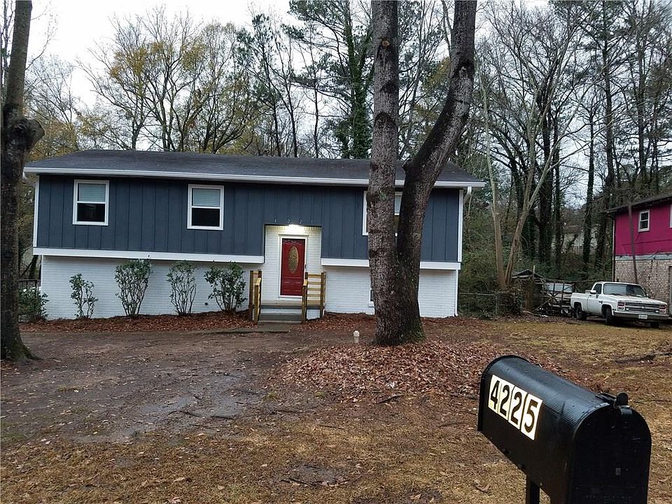 1st image of 4225 Northstrand Dr