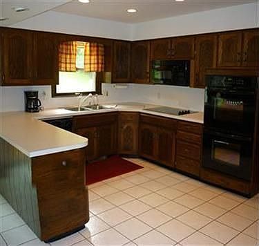 4th image of 2679 Olentangy Dr