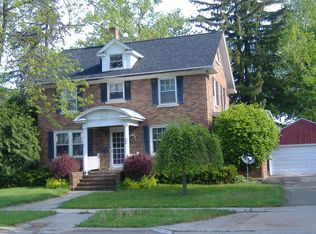 767 E Madison St, Waterloo, WI 53594