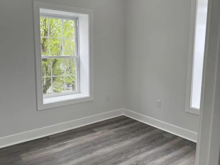 321 Jefferson Ave #3 — Photo 6