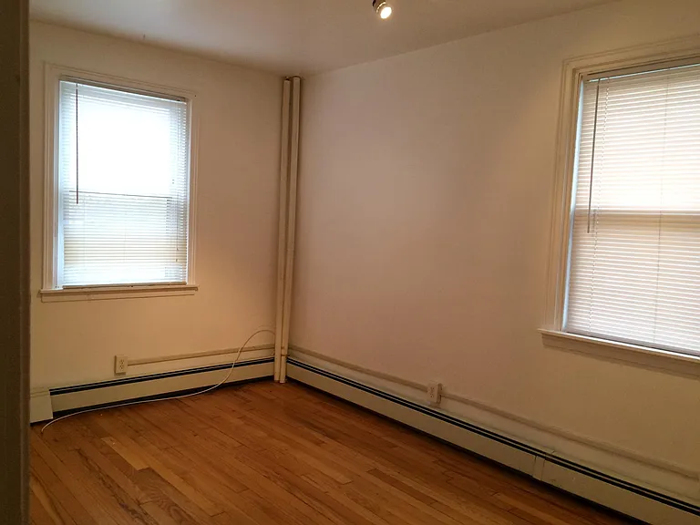 656 W Park Ln #2 — Photo 20