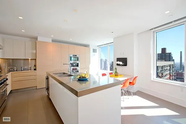 Sold by Brown Harris Stevens | media 18