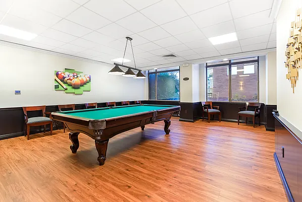 Sold by Daniel Saat, LREB | media 48