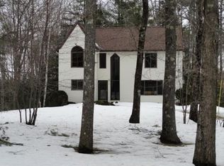 2 Caramel Dr, Danville, NH 03819