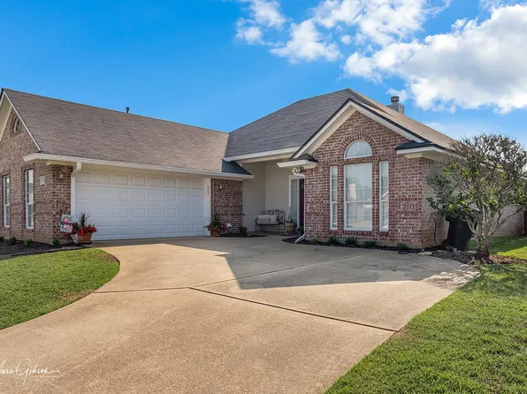 2304 Windsor Ct, Bossier City, LA 71111