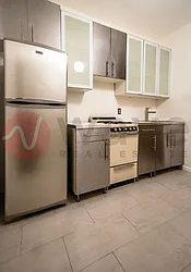 Rented by Wave Real Estate Group