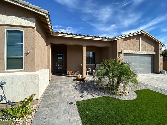 3rd image of 22666 E Silver Creek Ln