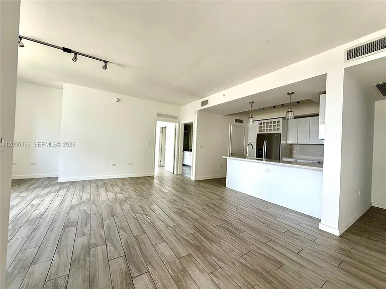 999 SW 1st Ave #1204 — Photo 15