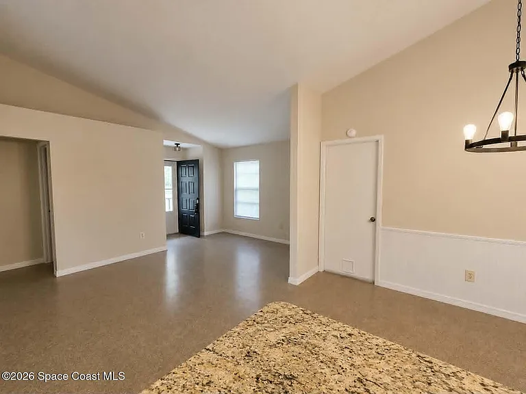 1697 Parakeet Ct — Photo 3