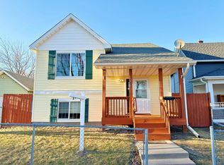 1231 6th St E, Saint Paul, MN 55106