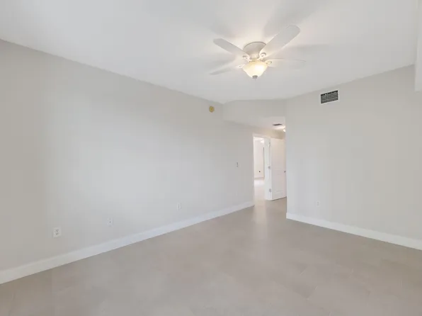 225 NE 1st Street #314, Delray Beach, FL 33444
