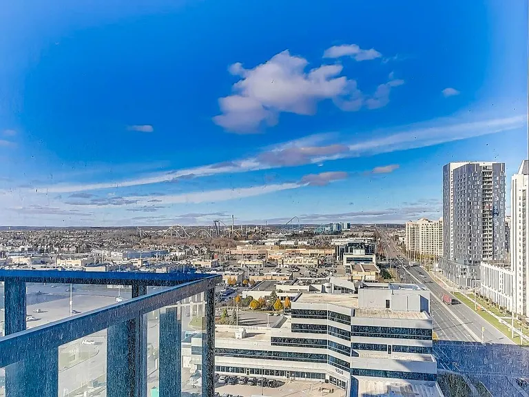 9000 Jane St #1409 — Photo 14