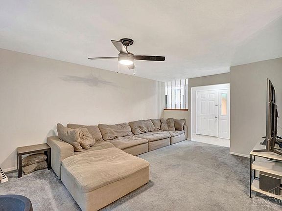 4th image of 6026 Vereker Dr