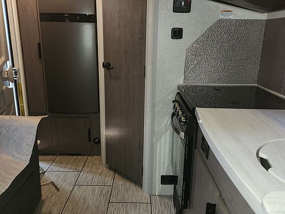 3rd image of 6159 3rd Ave S #3