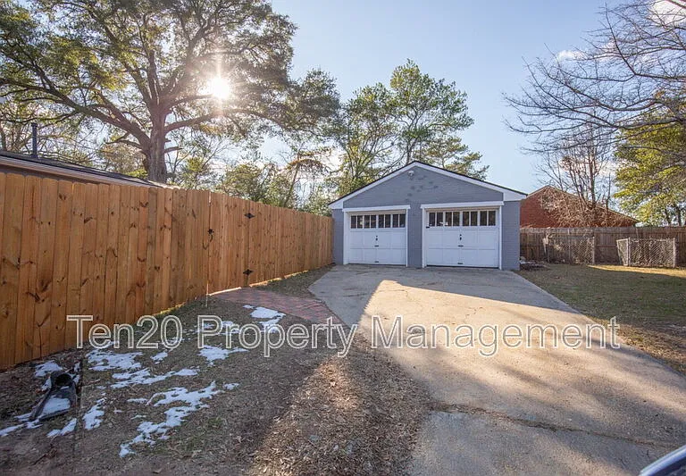 3615 Phelts Dr — Photo 30