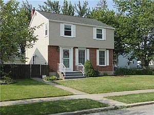1st image of 149 Abbington Ave