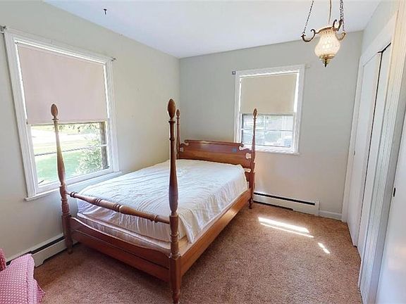 4th image of 44 Gervan Dr