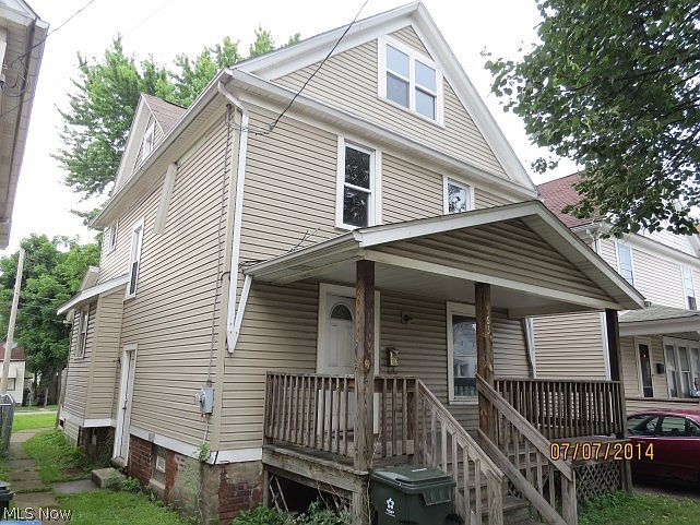 1st image of 563 W Hopocan Ave