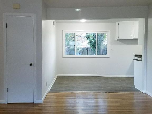 0D8584DF-A12D-4DCA-81A6-AB279B58928B