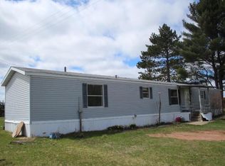 151 Sundstein Rd, Eagle River, WI 54521