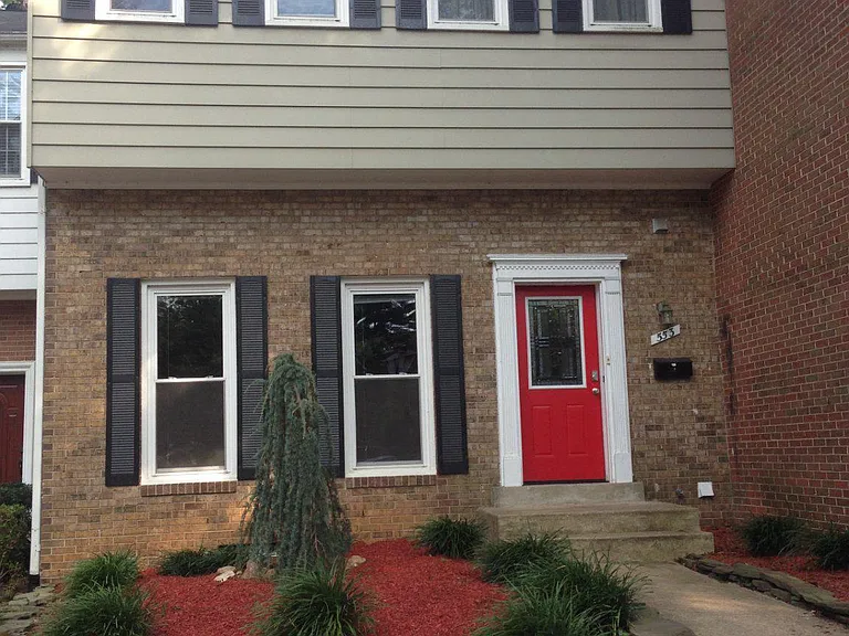 553 Monet Dr — Photo 1