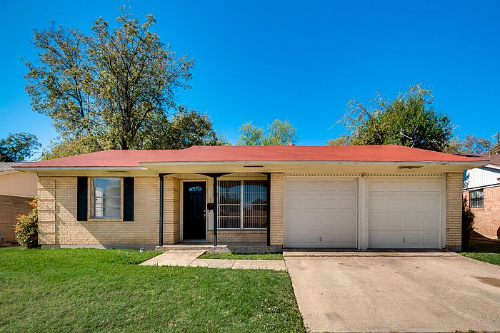 1st image of 7109 Larchway Dr