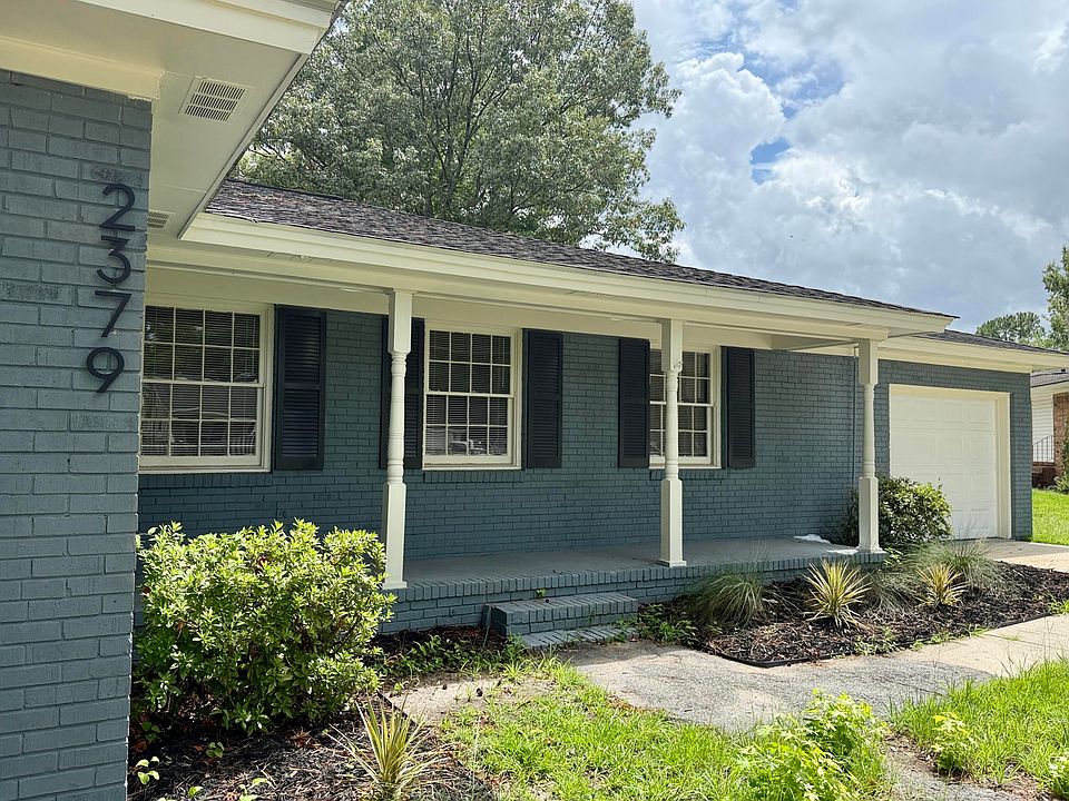 1st image of 2379 Otranto Rd