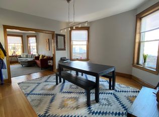 2431 W Gunnison St #3, Chicago, IL 60625
