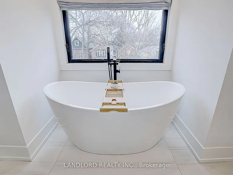 21 Shudell Ave — Photo 40